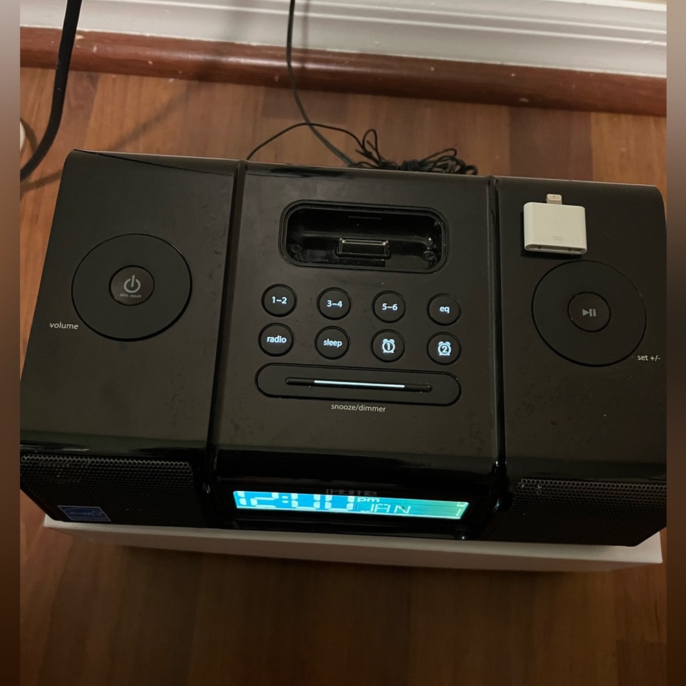 IHome - Picture 3 of 5